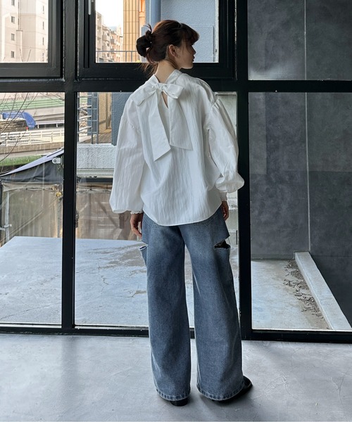 feepur(フェピュール)の「2wayボウタイブラウス(シャツ/ブラウス・レディース・ブラック/オフホワイト・MEDIUM)」の8枚目の写真