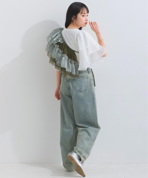 terrace(テラス)の「フロントパールゆるストレートデニムパンツ(デニムパンツ・レディース・ブルー/ブラック・MEDIUM)」の19枚目の写真