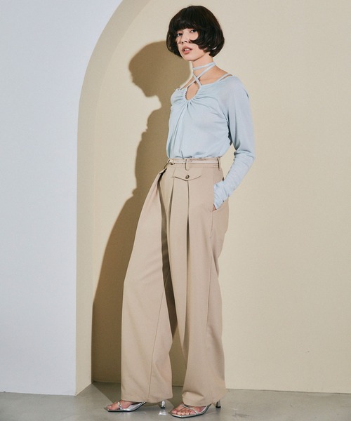 ELLEgirl（エルガール）の「ツータックワイドパンツ【ELLEgirl/エル ガール】（スラックス・レディース・ベージュ/ブラック・S/M）」の3枚目の写真