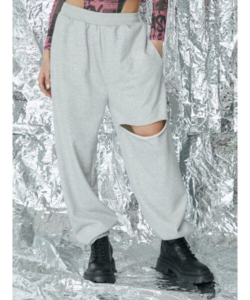 EVRIS（エヴリス）の「カットオフスウェットパンツ（スウェットパンツ・レディース・ブラック/グレー/ホワイト・FREE）」の3枚目の写真