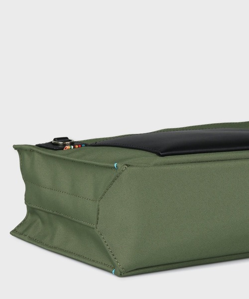 Paul Smith（ポールスミス）の「アーバンディテール ショルダーバッグ