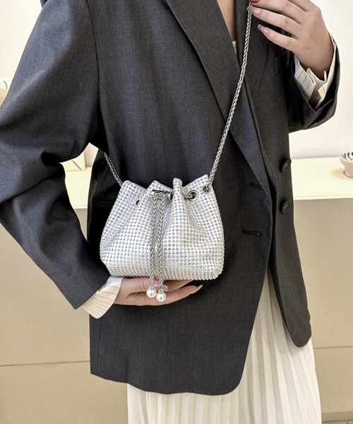 Miniministore(ミニミニストア)の「キラキラ 巾着バッグ チェーンミニバッグ(ショルダーバッグ・レディース・シルバー/オフホワイト/ブラック/カラフル/ダークベージュ・FREE)」の19枚目の写真