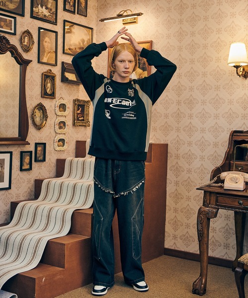 CPGN STUDIO（コンパーニョ）の「アネクドート ラグラン スウェットシャツ（スウェット・メンズ・ホワイト/ブラック・L/M）」の21枚目の写真