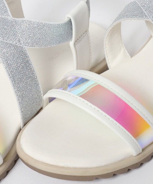 GLOBAL WORK(グローバルワーク)の「ラクラク/ゴムクロスサンダル/110730(サンダル・キッズ・オフホワイト/シルバー/ブラック・23cm/22cm/21cm/20㎝)」の13枚目の写真