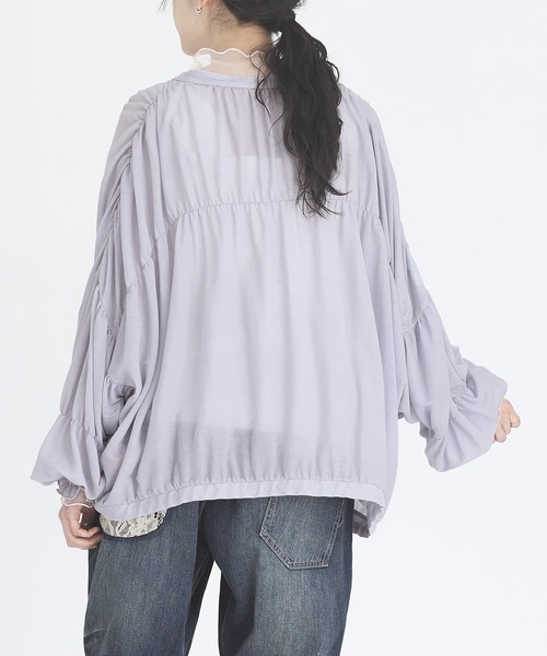 somari imagination（ソマリ イマジネーション）の「『シャーリングシアーカットソーカーディガン』（カーディガン/ボレロ・レディース・チャコール/ライトブルー・FREE）」の7枚目の写真