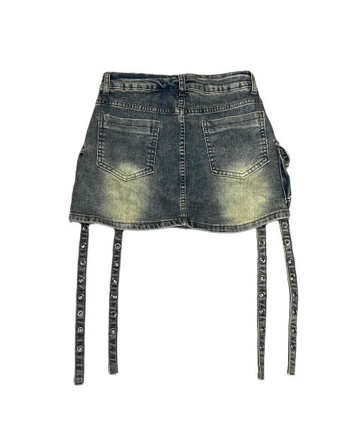 XU(エックスユー)の「【Never mind the XU】strap denim mini skirt / 【ネバーマインド ザ エックスユー】ストラップデニムミニスカート(デニムスカート・レディース・ブラック/ブルー・M)」の15枚目の写真