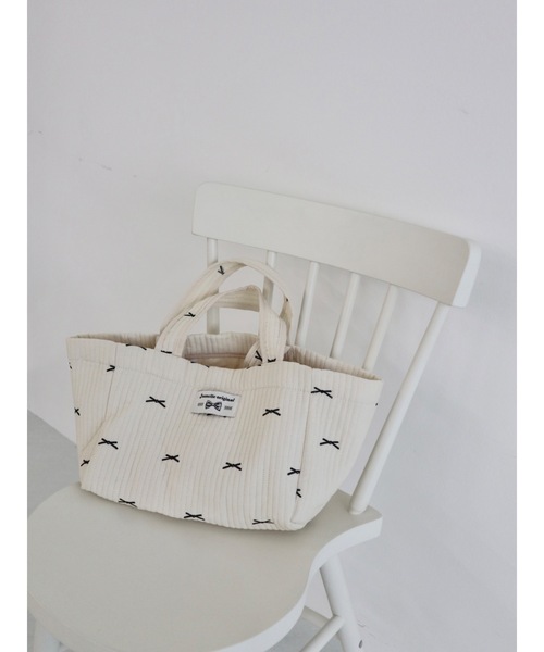 JUMELLE（ジュメロ）の「【ZOZOTOWN限定】nubi tote bag（トートバッグ・レディース・アイボリー・FREE）」の16枚目の写真