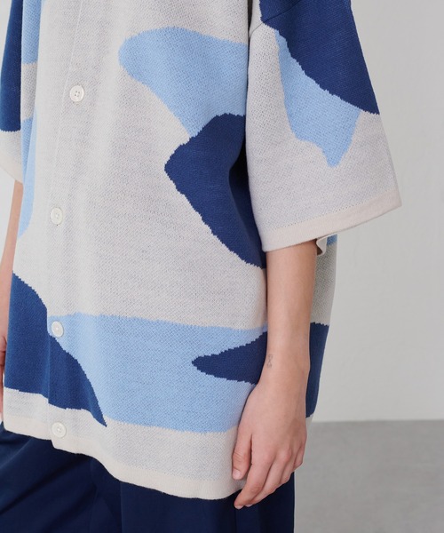 ONCILY（オンシェリー）の「NUANCE PATTERN KNIT SHIRT CARDIGAN / ニュアンスニットシャツカーディガン（シャツ/ブラウス・メンズ・ネイビー/ブラック/ブルー・MEDIUM/LARGE/SMALL）」の4枚目の写真