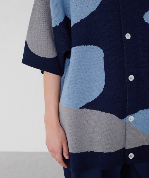 ONCILY（オンシェリー）の「NUANCE PATTERN KNIT SHIRT CARDIGAN / ニュアンスニットシャツカーディガン（シャツ/ブラウス・メンズ・ネイビー/ブラック/ブルー・MEDIUM/LARGE/SMALL）」の17枚目の写真