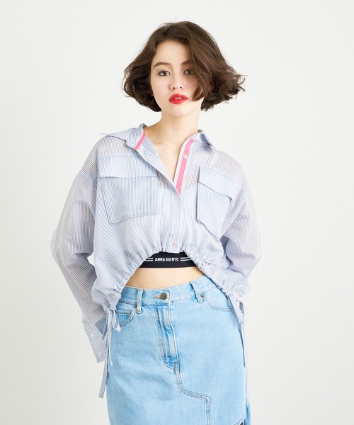 ANNA SUI NYC（アナ スイ エヌ ワイ シー）の「ANNA SUI NYC シアー配色ドロストショートシャツ（シャツ/ブラウス・レディース・ブルー/ホワイト/パープル・FREE）」の3枚目の写真