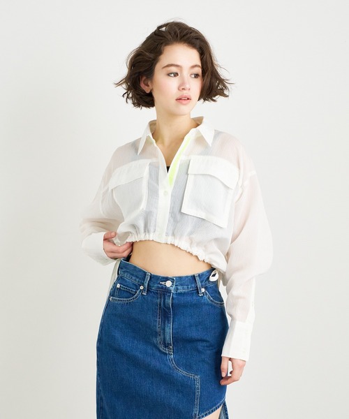 ANNA SUI NYC（アナ スイ エヌ ワイ シー）の「ANNA SUI NYC シアー配色ドロストショートシャツ（シャツ/ブラウス・レディース・ブルー/ホワイト/パープル・FREE）」の4枚目の写真