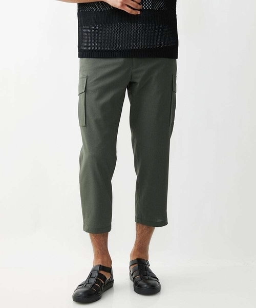 MK MICHEL KLEIN HOMME （エムケーミッシェルクランオム）の「【ラスト１/残りわずか/在庫限り】クロップドカーゴパンツ / シャリポリストレッチ（カーゴパンツ・メンズ・グレー/ライトカーキ/ネイビー・50/48/46）」の2枚目の写真
