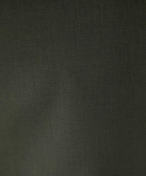MK MICHEL KLEIN HOMME （エムケーミッシェルクランオム）の「【ラスト１/残りわずか/在庫限り】クロップドカーゴパンツ / シャリポリストレッチ（カーゴパンツ・メンズ・グレー/ライトカーキ/ネイビー・50/48/46）」の9枚目の写真