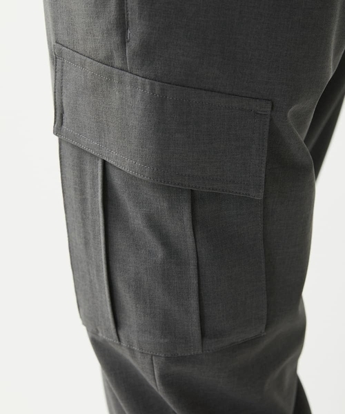 MK MICHEL KLEIN HOMME （エムケーミッシェルクランオム）の「【ラスト１/残りわずか/在庫限り】クロップドカーゴパンツ / シャリポリストレッチ（カーゴパンツ・メンズ・グレー/ライトカーキ/ネイビー・50/48/46）」の20枚目の写真