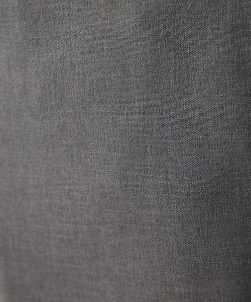 MK MICHEL KLEIN HOMME （エムケーミッシェルクランオム）の「【ラスト１/残りわずか/在庫限り】クロップドカーゴパンツ / シャリポリストレッチ（カーゴパンツ・メンズ・グレー/ライトカーキ/ネイビー・50/48/46）」の22枚目の写真