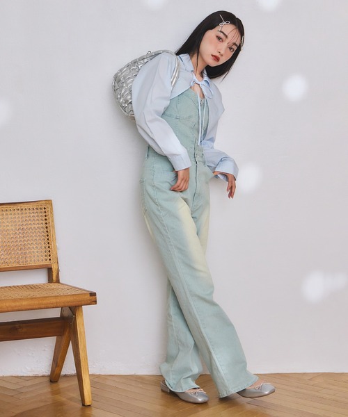 one after another NICE CLAUP（ワンアフターアナザーナイスクラップ）の「ローズブローチ付きビスチェセットパンツ（サロペット/オーバーオール・レディース・ブラック/サックスブルー/ブルー・MEDIUM/SMALL）」の21枚目の写真