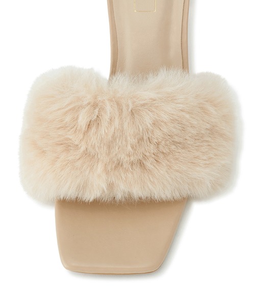 Juze(ジュゼ)の「ファーサンダル(ドレスシューズ・レディース・グレー/ベージュ系その他2・S/M/L)」の19枚目の写真