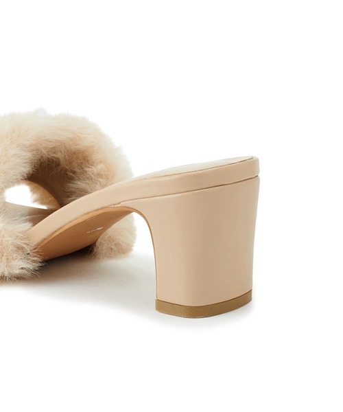 Juze(ジュゼ)の「ファーサンダル(ドレスシューズ・レディース・グレー/ベージュ系その他2・S/M/L)」の20枚目の写真