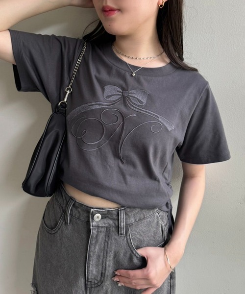 one after another NICE CLAUP(ワンアフターアナザーナイスクラップ)の「サイドドロストアソートTシャツ(Tシャツ/カットソー・レディース・ホワイト系その他/ピンク系その他/スミクロ/ホワイト系その他2/ピンク系その他2/ピンク/オフホワイト/イエロー/ホワイト・FREE)」の5枚目の写真