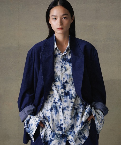 ADAM ET ROPE'（アダムエロペ）の「アソートプリント ビッグシルエット レギュラーカラーシャツ / ロングシーズン着用可能 / ユニセックス（シャツ/ブラウス・メンズ・ホワイト/ベージュ系その他/ブルー系その他4/ラベンダー・L/M）」の16枚目の写真