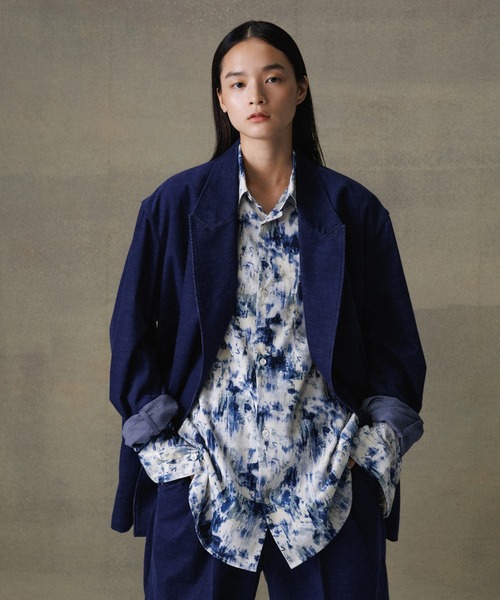 ADAM ET ROPE'（アダムエロペ）の「アソートプリント ビッグシルエット レギュラーカラーシャツ / ロングシーズン着用可能 / ユニセックス（シャツ/ブラウス・メンズ・ホワイト/ベージュ系その他/ブルー系その他4/ラベンダー・L/M）」の17枚目の写真