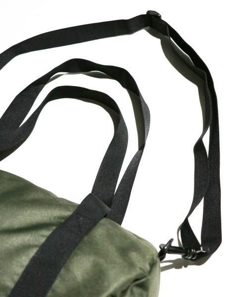 PENNEYS(ぺニーズ)の「PENNEY'S / ペニーズ THE FOX 2WAY MINI DRUM BAG ミニドラムバッグ ワンポイント ブランドロゴ(ドラムバッグ・メンズ・ネイビー/ベージュ/ブラック/オリーブ・FREE)」の22枚目の写真