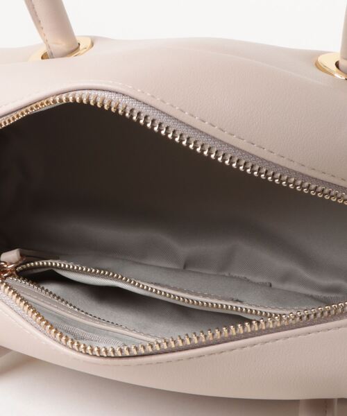 Casselini（キャセリーニ）の「Eyelet wide boston（ボストンバッグ・レディース・ダークグリーン/アイボリー・MEDIUM）」の20枚目の写真