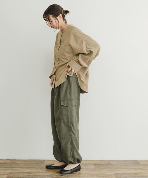 ITEMS URBANRESEARCH（アイテムズ アーバンリサーチ）の「コーデュロイポケットシャツ（Tシャツ/カットソー・レディース・グリーン/ブラック/ベージュ・FREE）」の8枚目の写真