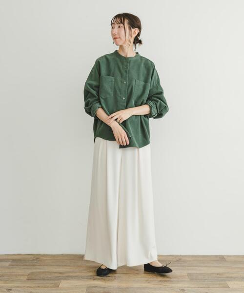 ITEMS URBANRESEARCH（アイテムズ アーバンリサーチ）の「コーデュロイポケットシャツ（Tシャツ/カットソー・レディース・グリーン/ブラック/ベージュ・FREE）」の13枚目の写真