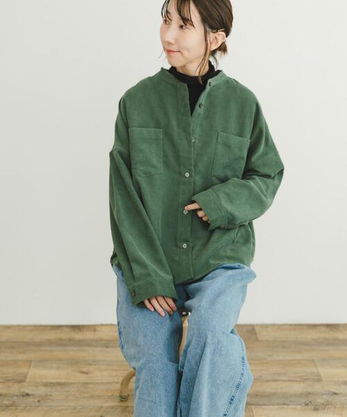 ITEMS URBANRESEARCH（アイテムズ アーバンリサーチ）の「コーデュロイポケットシャツ（Tシャツ/カットソー・レディース・グリーン/ブラック/ベージュ・FREE）」の18枚目の写真