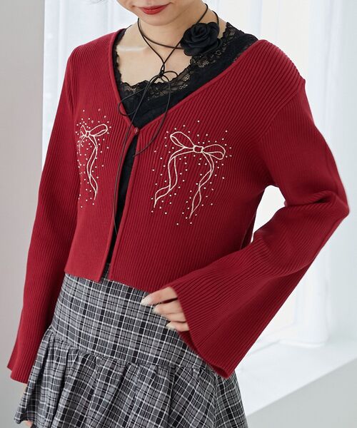 MAJESTIC LEGON（マジェスティックレゴン）の「リボンエンブロイダリーカーディガン（カーディガン/ボレロ・レディース・アイボリー/ピンク/ライトグレー/ブラック/ボルドー・MEDIUM）」の15枚目の写真