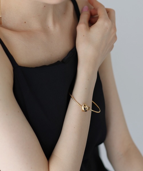 BLUEEAST（ブルーイースト）の「ハートメタルバングル（バングル/リストバンド・レディース・シルバー/ゴールド・FREE）」の8枚目の写真