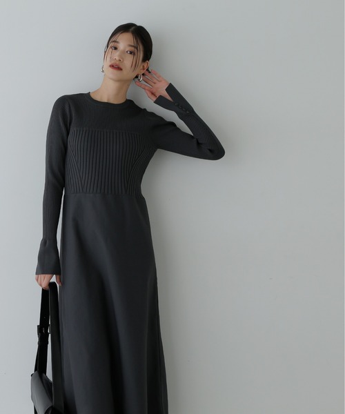 N.（N. Natural Beauty Basic）（エヌエヌナチュラルビューティーベーシック）の「◆ビスチェドッキングニットワンピース（ワンピース・レディース・ブラック/ベージュ/チャコールグレー・MEDIUM）」の10枚目の写真