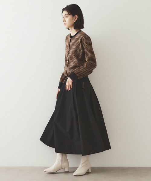 OPAQUE.CLIP（オペークドットクリップ）の「◆メモリータフタ フレアスカート【洗濯機洗い可】（スカート・レディース・ブラック/ブラウン系その他/パープル系・40/38）」の6枚目の写真