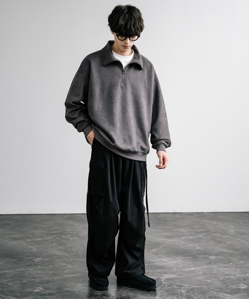 Rocky Monroe（ロッキーモンロー）の「オーバーサイズ カットスエードハーフジッププルオーバー（スウェット・メンズ・チャコール/ブラウン/ライトグレー/ブラック/グレイッシュベージュ・M/L/XL）」の19枚目の写真