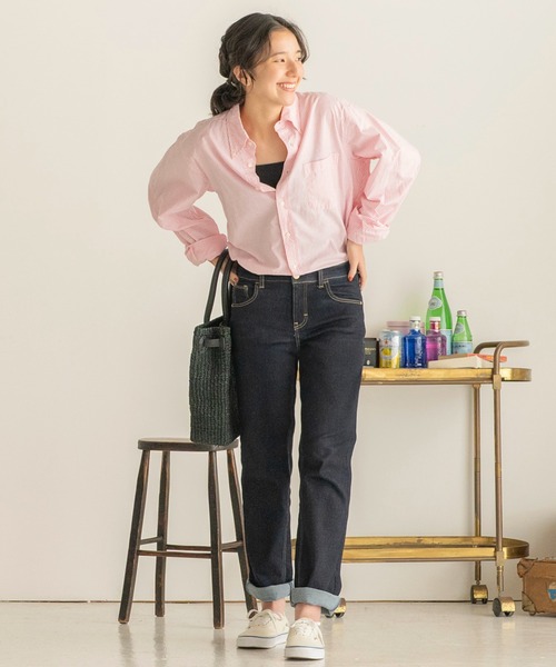 C17（シーセブンティーン）の「C17 レギュラーストレートデニムパンツ（デニムパンツ・レディース・インディゴブルー/ダークインディゴブルー/ブルー・26/28/29/30/31/32/27）」の2枚目の写真