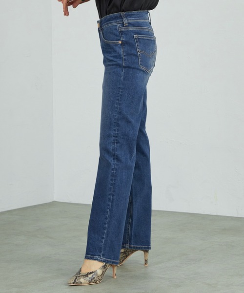 C17（シーセブンティーン）の「C17 レギュラーストレートデニムパンツ（デニムパンツ・レディース・インディゴブルー/ダークインディゴブルー/ブルー・26/28/29/30/31/32/27）」の6枚目の写真