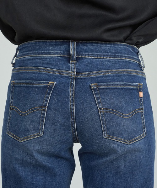 C17（シーセブンティーン）の「C17 レギュラーストレートデニムパンツ（デニムパンツ・レディース・インディゴブルー/ダークインディゴブルー/ブルー・26/28/29/30/31/32/27）」の9枚目の写真