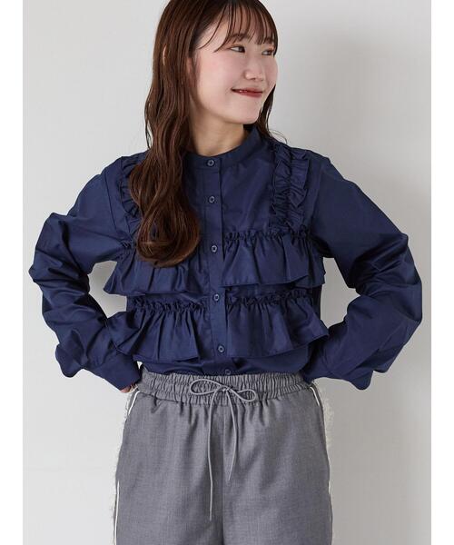 ehka sopo（エヘカソポ）の「フリル付バンドカラーシャツ（シャツ/ブラウス・レディース・ブルー/オフホワイト/ネイビー・F）」の12枚目の写真