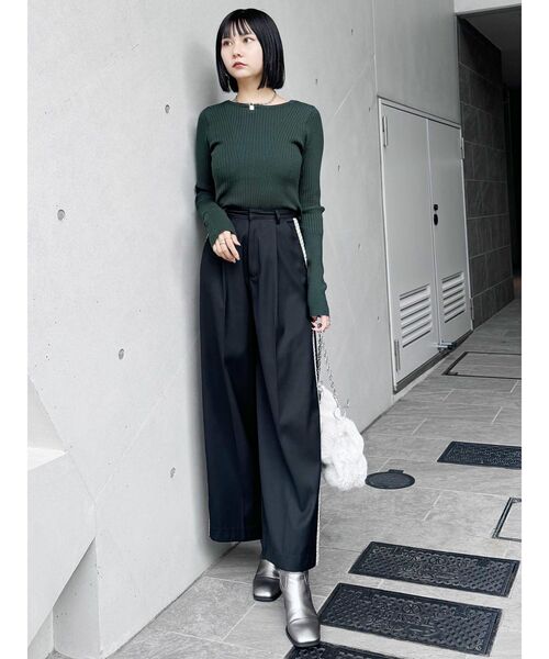 MURUA（ムルーア）の「ヘムラウンドリブニット（ニット/セーター・レディース・グリーン/ブラック/アイボリー・FREE）」の15枚目の写真