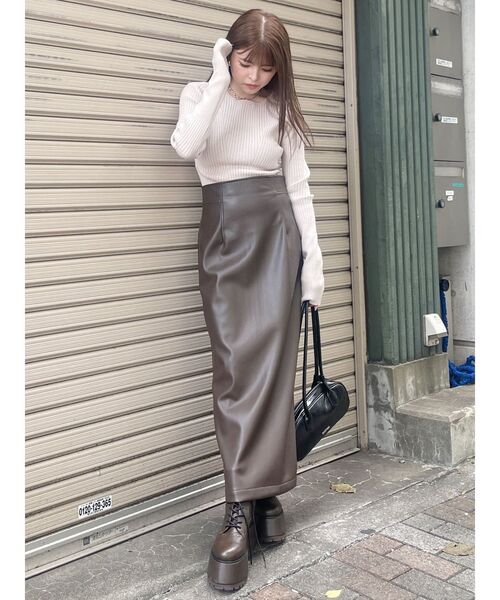 MURUA（ムルーア）の「ヘムラウンドリブニット（ニット/セーター・レディース・グリーン/ブラック/アイボリー・FREE）」の18枚目の写真