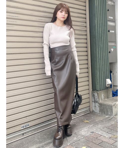 MURUA（ムルーア）の「ヘムラウンドリブニット（ニット/セーター・レディース・グリーン/ブラック/アイボリー・FREE）」の17枚目の写真