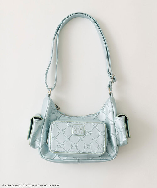 sanrio(サンリオ)の「HELLO KITTY モノグラムバッグ(ショルダーバッグ・レディース・ブラック/ホワイト/ピンク/サックスブルー・FREE)」の3枚目の写真