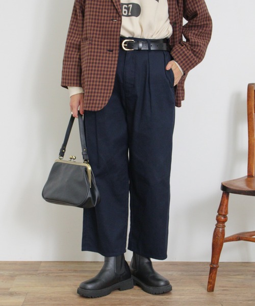 Samansa Mos2(サマンサ モスモス)の「ツータックワイドチノトラウザー(チノパンツ・レディース・ナチュラル/カーキ/ダークベージュ/ダークネイビー・マルチサイズ)」の4枚目の写真