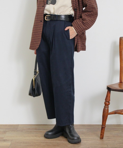 Samansa Mos2(サマンサ モスモス)の「ツータックワイドチノトラウザー(チノパンツ・レディース・ナチュラル/カーキ/ダークベージュ/ダークネイビー・マルチサイズ)」の22枚目の写真