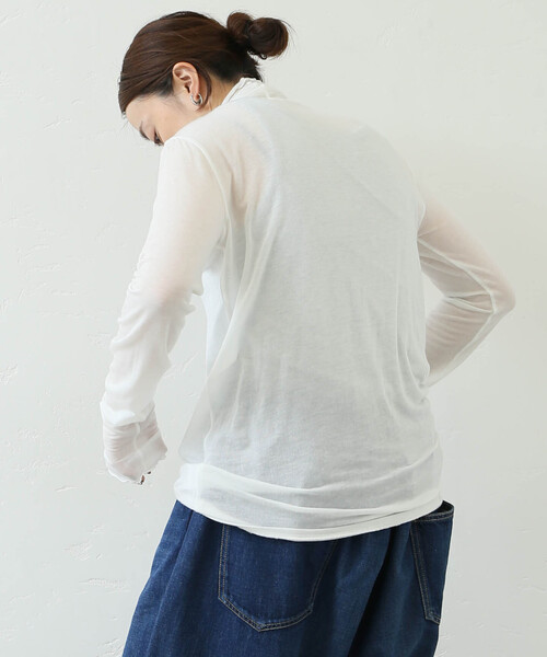 JOURNAL STANDARD LUXE(ジャーナルスタンダード ラックス)の「シアージャージ タートルネックプルオーバー(Tシャツ/カットソー・レディース・ホワイト/チャコールグレー/ネイビー・FREE)」の2枚目の写真