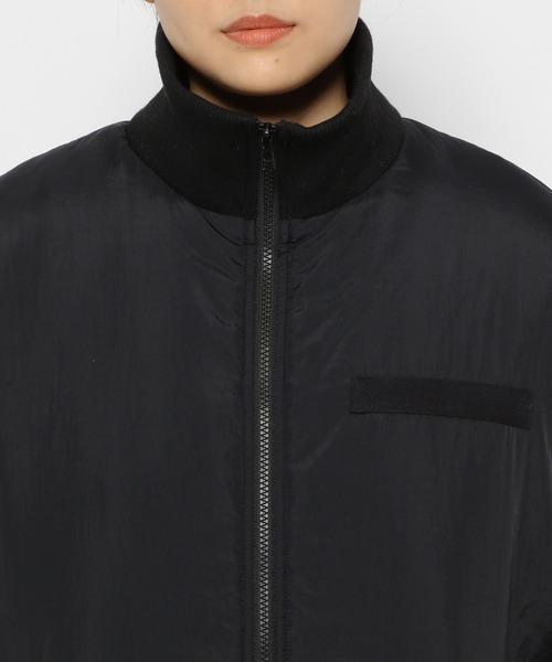 LAKOLE（ラコレ）の「ミリタリー中綿コート / 135661（ミリタリージャケット・レディース・グレー/カーキ/ブラック・FREE）」の15枚目の写真