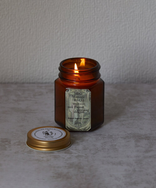 BIRTHDAY BAR（バースデイバー）の「Hexa Massage Ro Oil　マッサージオイルキャンドル（ボディケア/ボディクリーム・レディース・ブラウン系その他/ブラウン・0）」の2枚目の写真