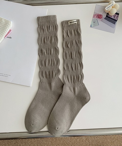 mosox（モソックス）の「【mosox】2WAY ルーズソックス（ソックス/靴下・レディース・ブラック/チョコ/ダークグレー/ベージュ/オフホワイト・FREE）」の5枚目の写真