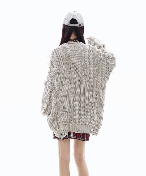 lilful(リルフル)の「Y2K クラッシュ加工 ベーシックカラールーズニット(ニット/セーター・レディース・ブラック/グレー・M/L)」の7枚目の写真